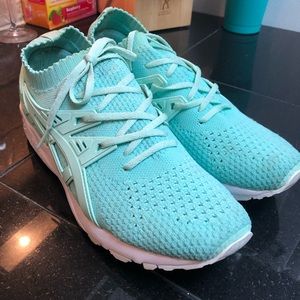 Women’s Asics Gel size 8.5